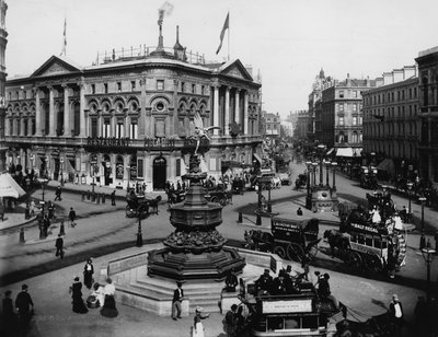 Piccadilly Circus, Londen door English Photographer